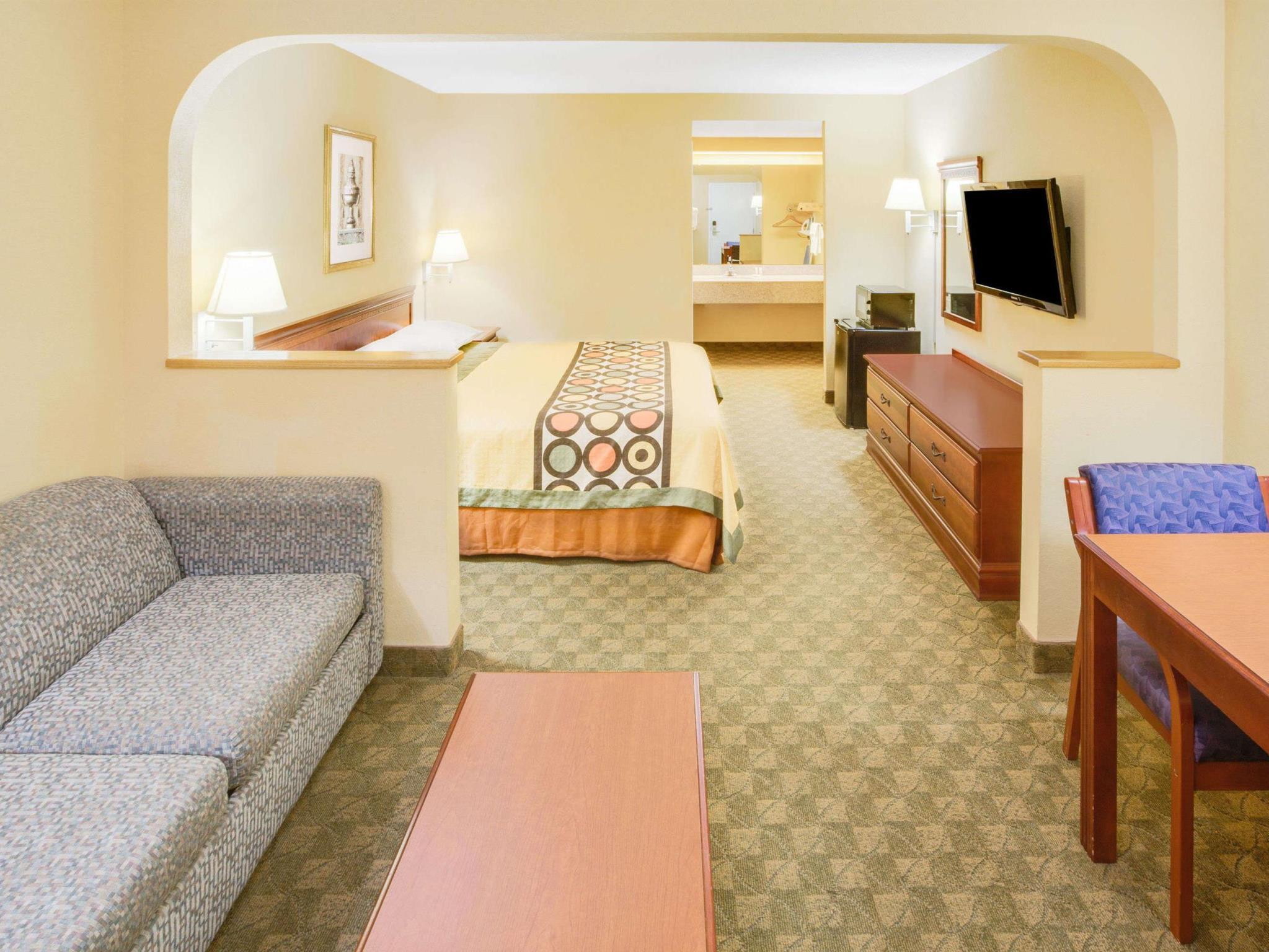 Super 8 By Wyndham Diberville Biloxi Area Экстерьер фото