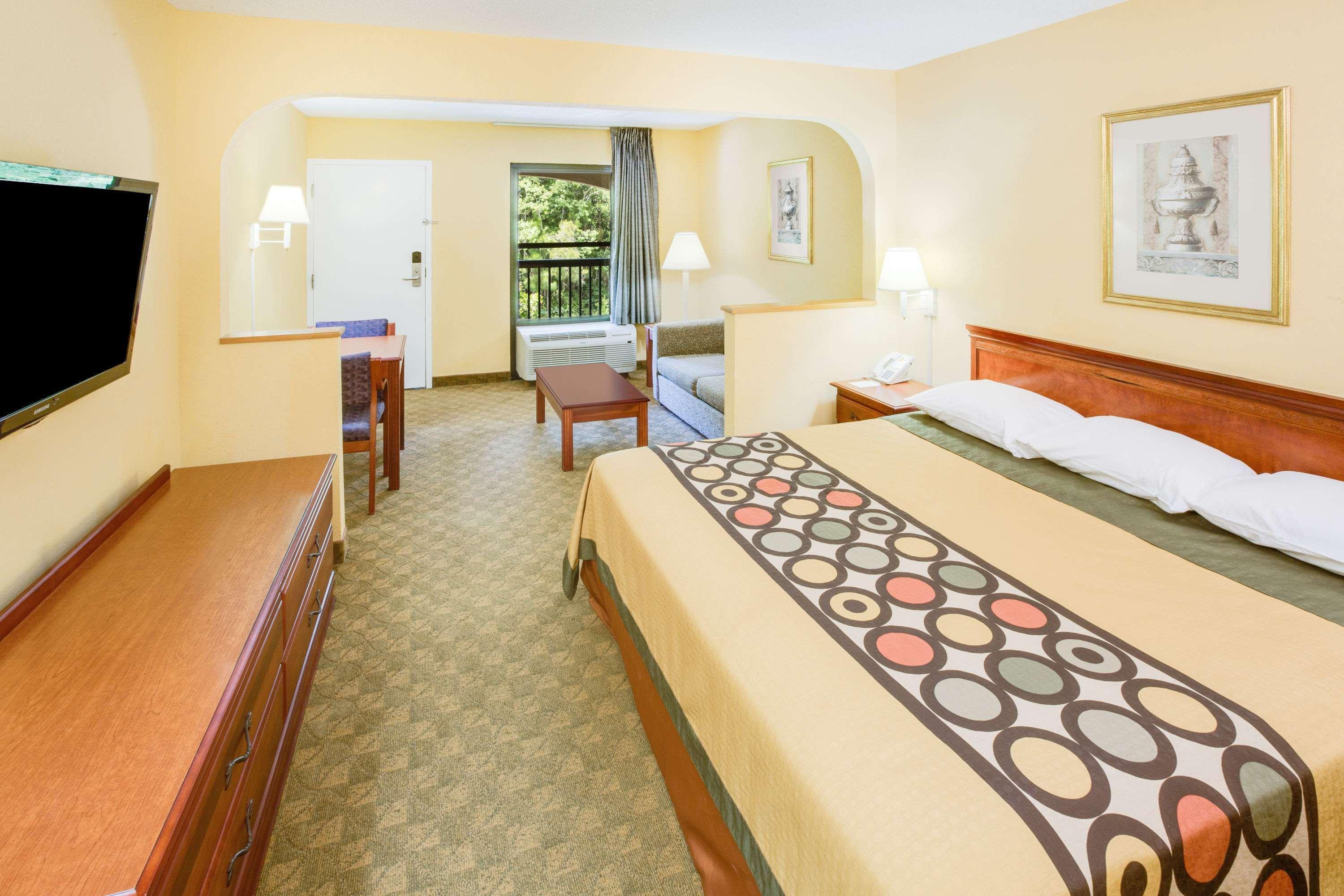 Super 8 By Wyndham Diberville Biloxi Area Экстерьер фото