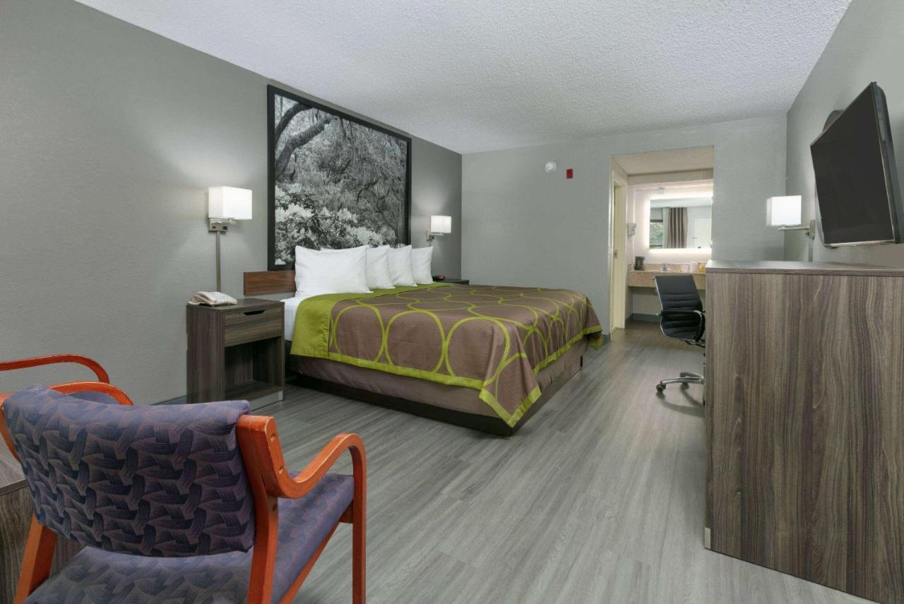 Super 8 By Wyndham Diberville Biloxi Area Экстерьер фото